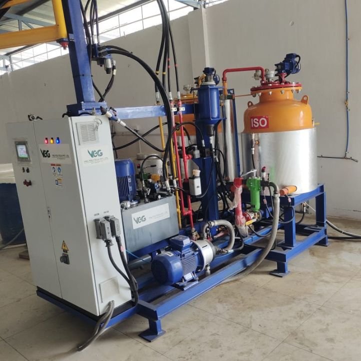 MACHINE FOR PU MOULDED FOAM